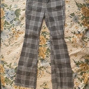 Plaid pants with elastic waistband